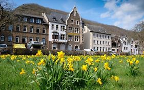 Ferienhaus Moselkern - bis 8 Personen - Tiere erl. - Blick auf die Mosel